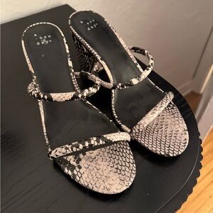 Snakeskin print heeled sandal